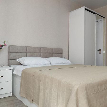 Pushkin Street Pearl Hotel Kutaisi Exterior photo